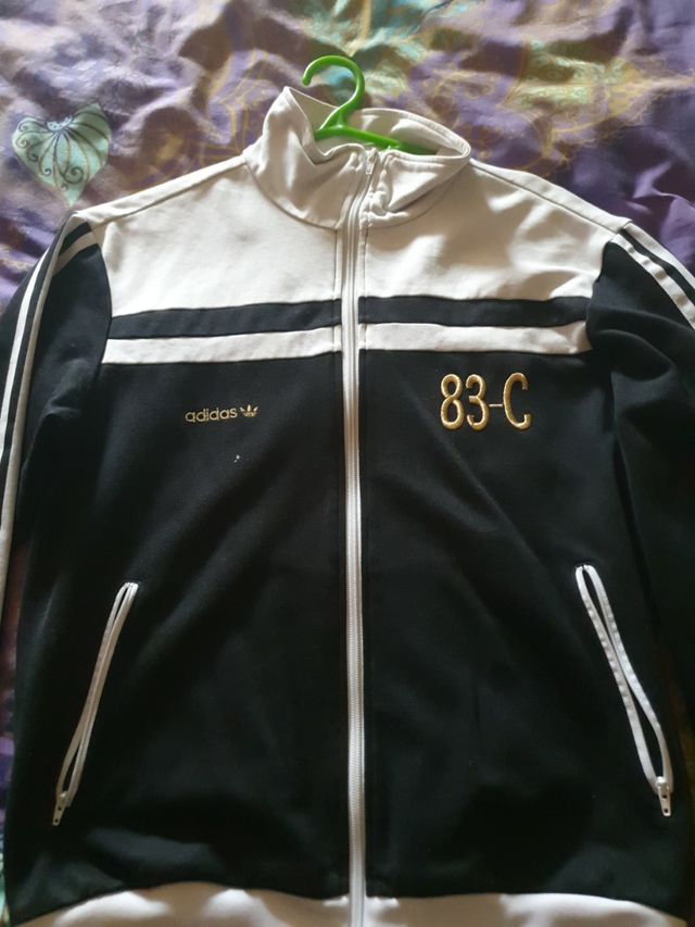 chaqueta adidas