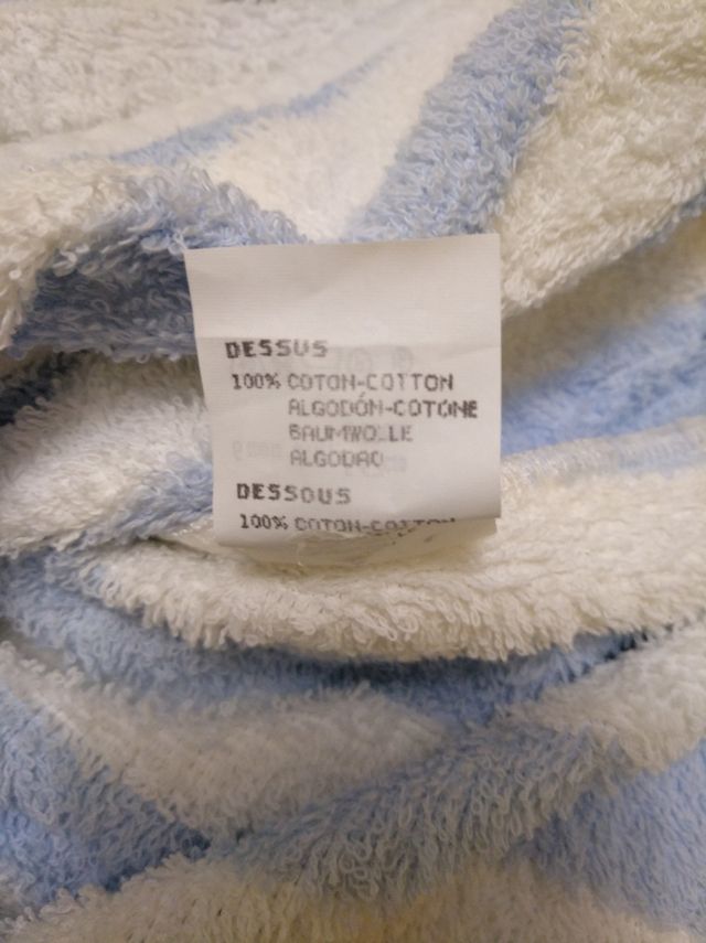 Albornoz bebé 0-6 meses, 100% algodón.