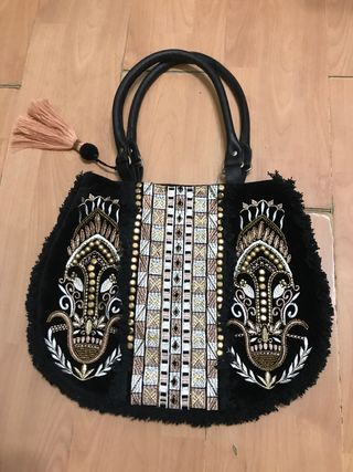 Bolso shopper Pular de estilo boho chic negro de segunda mano por 35 EUR en  Madrid en WALLAPOP