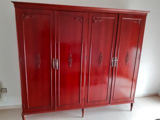 Armario ropero antiguo en WALLAPOP