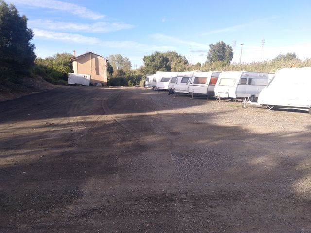 Parking caravanas y autocaravanas