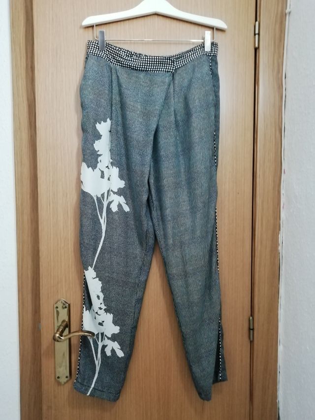 pantalón ZARA