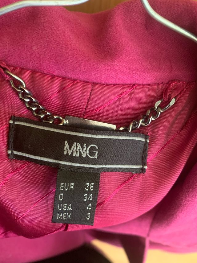 Chaqueta color buganvilla