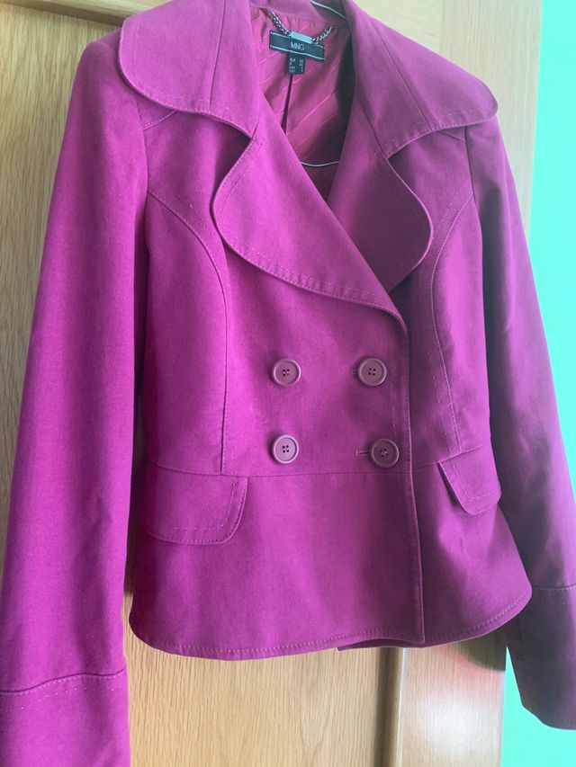 Chaqueta color buganvilla