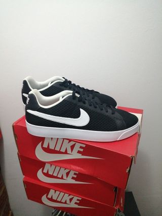 Zapatillas nike talla 45,5 de segunda mano por 50 EUR en Elche en WALLAPOP