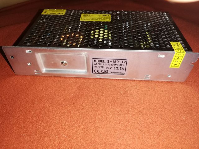 Fuente de alimentación