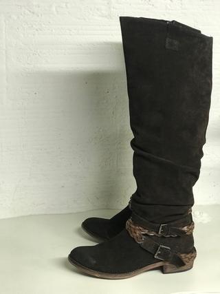 BOTAS FLUXA  MOSQUETERAS PIEL  T. 38
