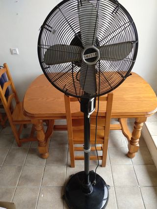 Ventilador de pie de segunda mano en Oviedo en WALLAPOP Ventilador de pie de segunda mano en Oviedo en WALLAPOP