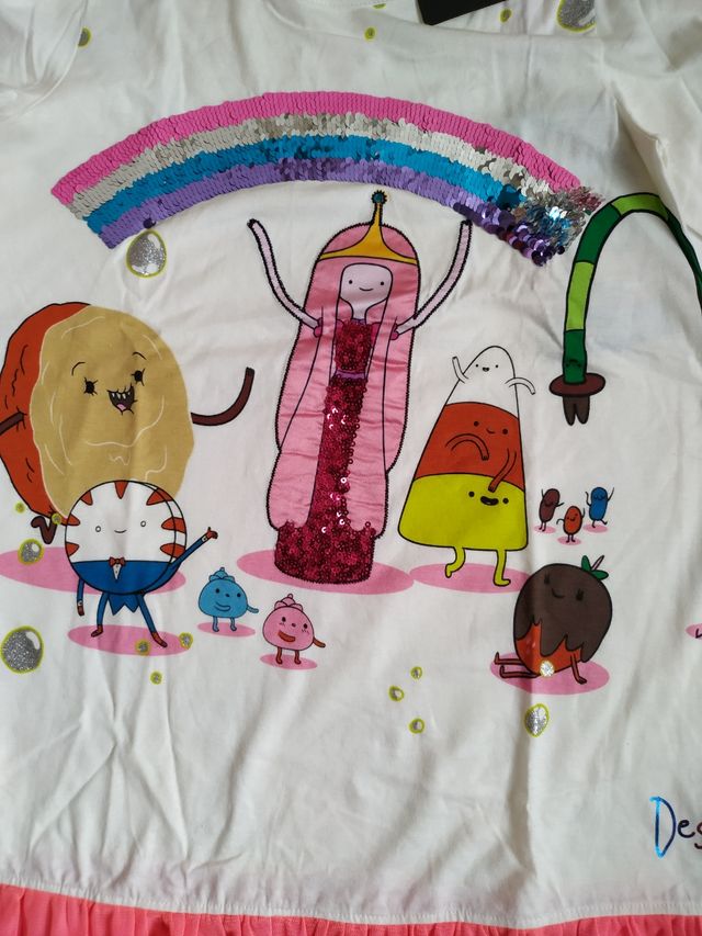 Camiseta DESIGUAL. T11-12. NUEVA