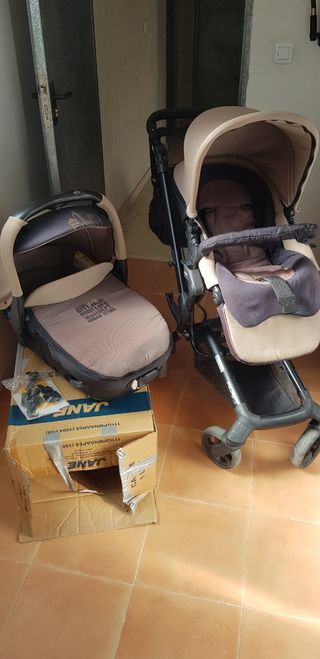 COCHECITO 3 PIEZAS NAVINGTON REGALO SACO + BOLSO de segunda COCHECITO 3 PIEZAS NAVINGTON REGALO SACO + BOLSO de segunda