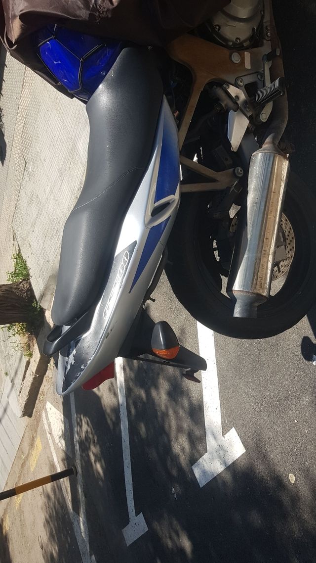 Suzuki Gs500 Año 2003