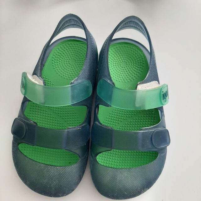 Sandalias Igor 24