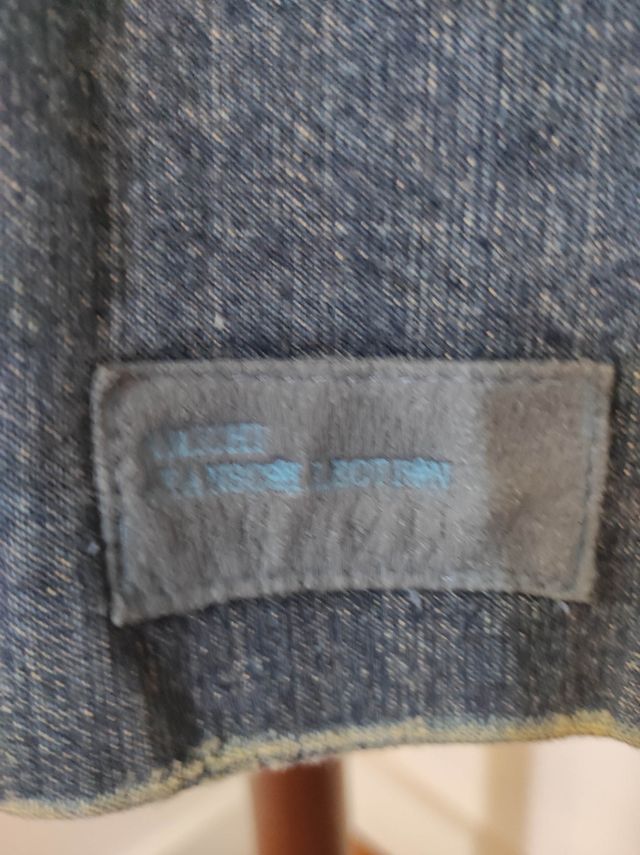 Americana vaquera entallada.