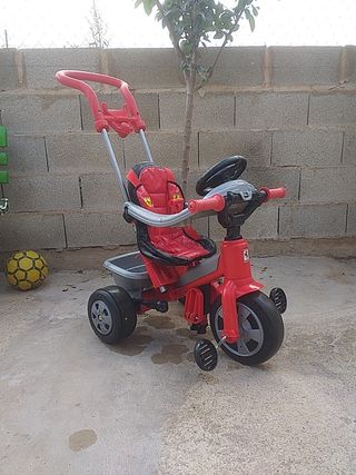 triciclo ferrari a bateria