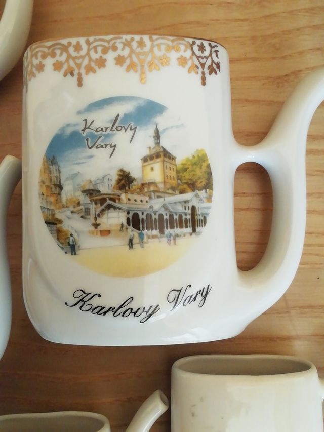 coleccion de jarritas de porcellana de bohemia