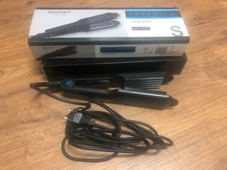 Plancha para el pelo frizze profesional de segunda mano por 25 EUR en  Alcantarilla en WALLAPOP
