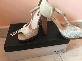 Zapatos Tacón Corte Inglés Fórmula Joven Talla 38 de segunda mano por 15  EUR en Valencia en WALLAPOP
