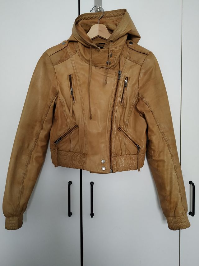 Jacketa de piel mujer