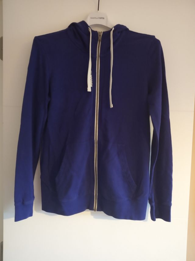 sudadera Reebok talla M nueva