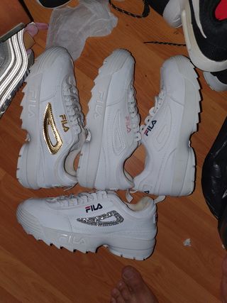 Zapatillas Fila de segunda mano por 30 EUR en Castello\\/Castellon de La  Plana en WALLAPOP