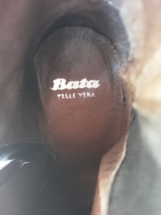 Botines tacón piel negros