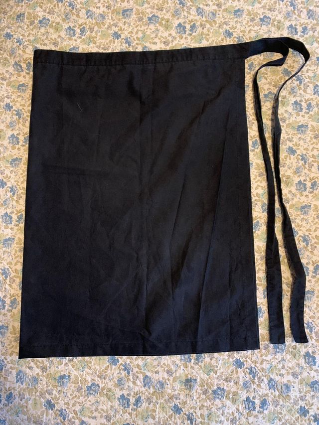 Mandil, delantal largo color negro