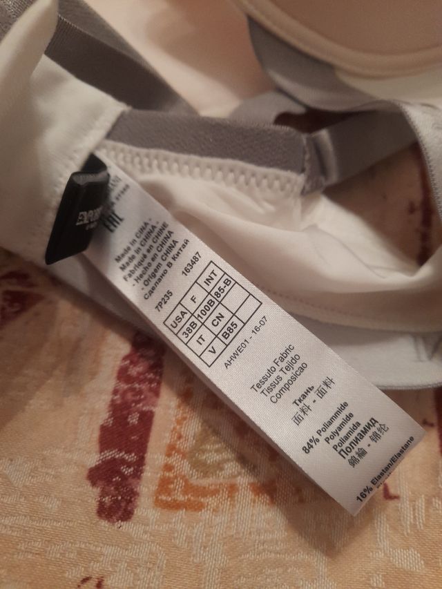 sujetador emporio armani