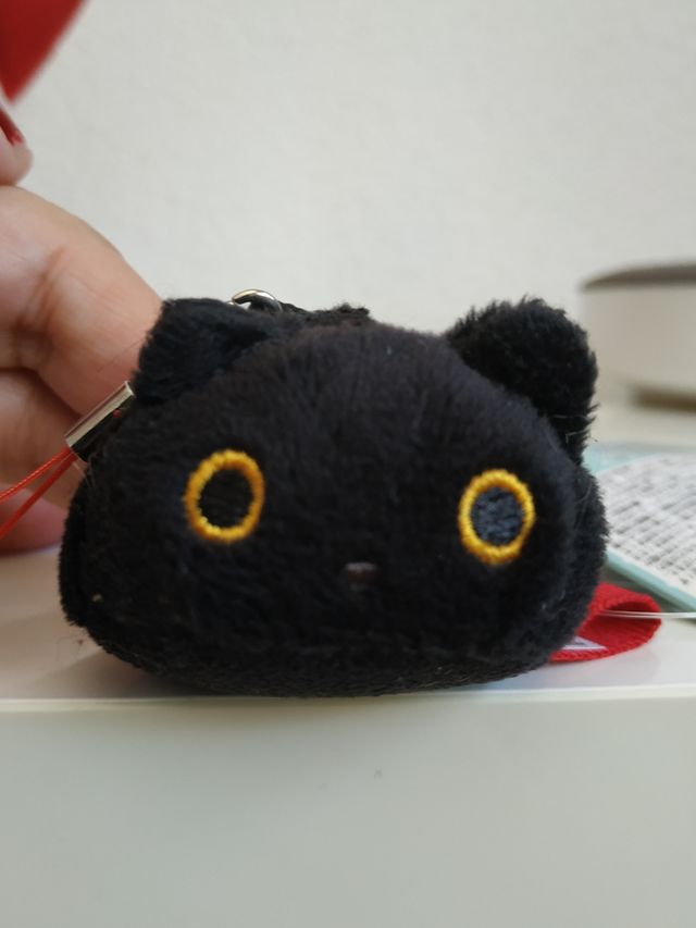 Gato peluche colgante japonés