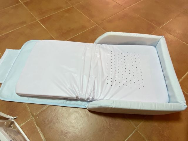 Cuna colecho de viaje