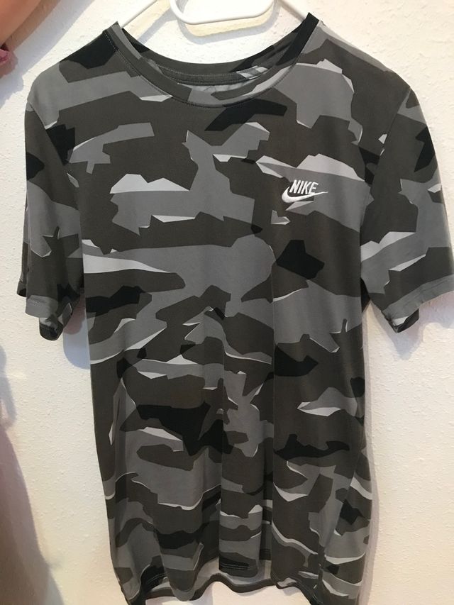 Camiseta Nike Camuflaje Talla S