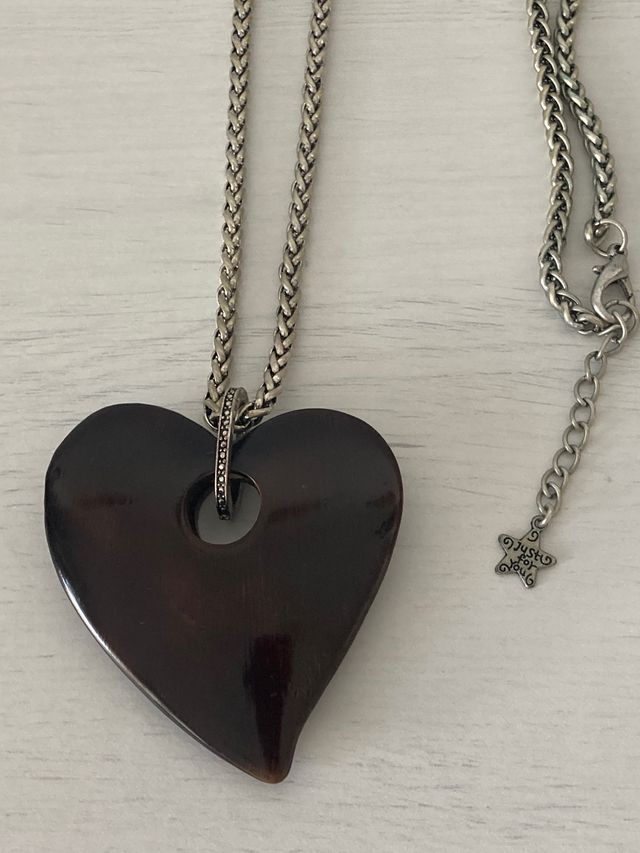 Collar de Corazón en madera