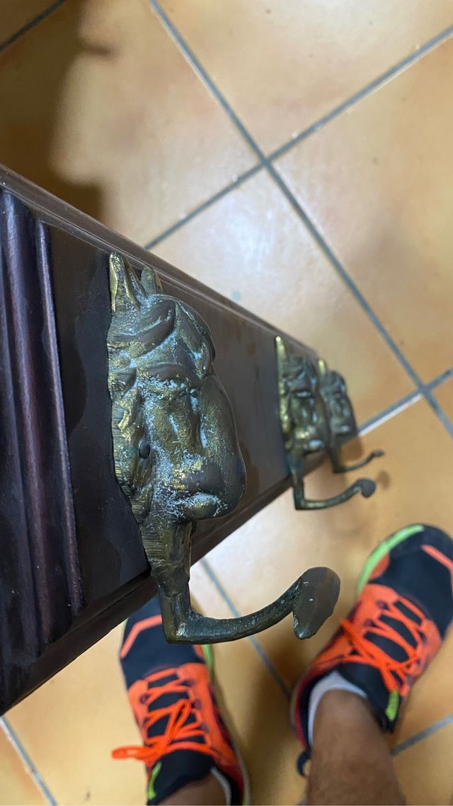 Cabide antigo Cabezas de Cabezas