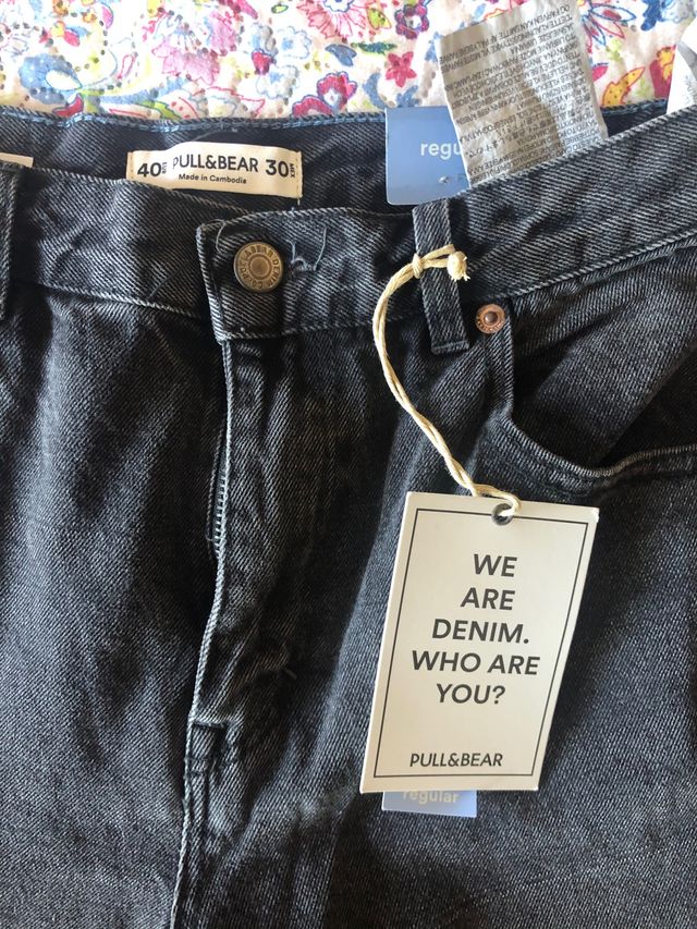 Pantalón vaquero negro