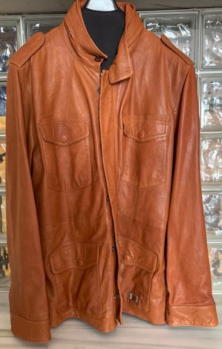 Chaqueta de cuero Timberland de segunda mano por 225 EUR en Torremolinos en  WALLAPOP