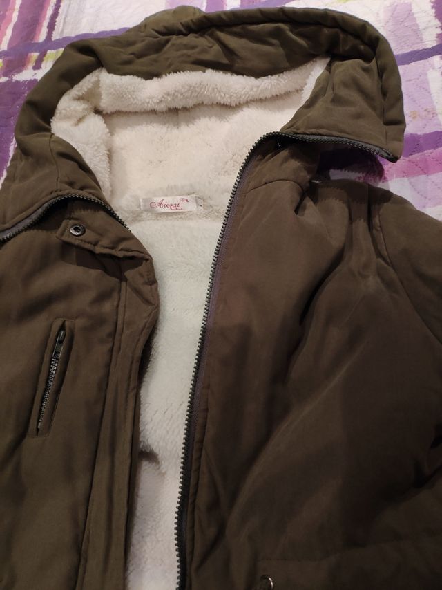 anorak nuevo con borreguillo