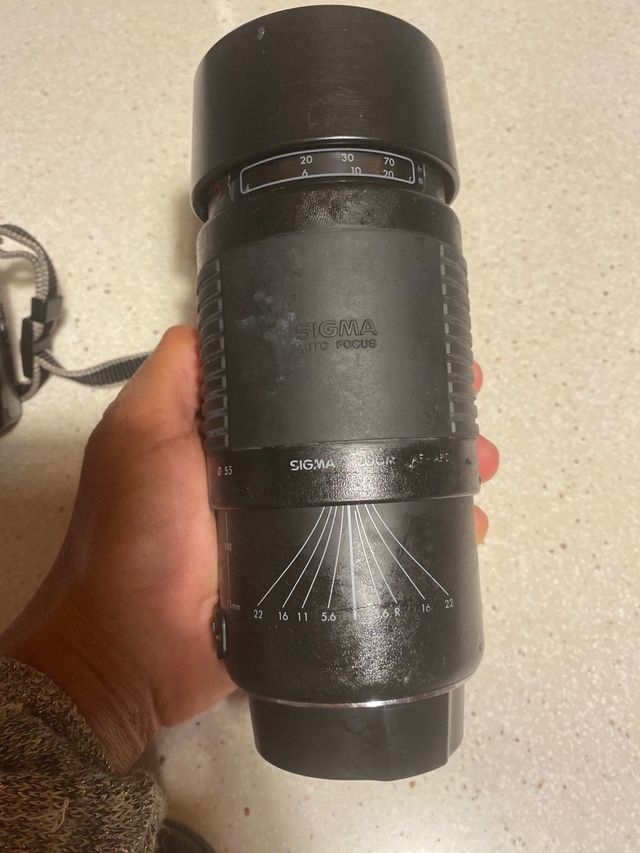 Camera Canon EOS 850