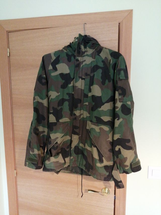 chaqueta HM de camuflaje