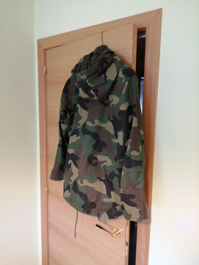 chaqueta HM de camuflaje