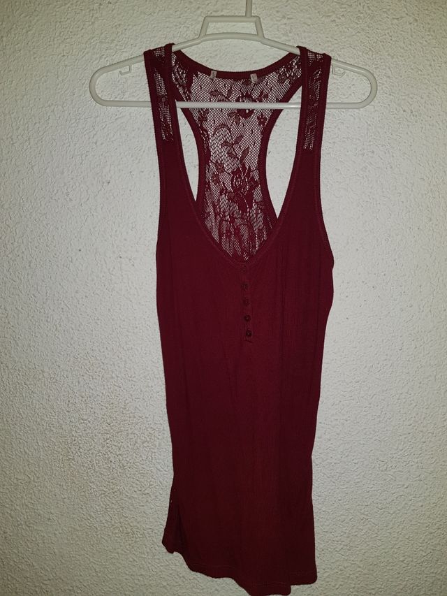 Camiseta espalda encaje