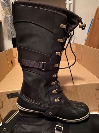 Botas nieve SOREL mujer Talla 43. de segunda mano por 65 EUR en Madrid en  WALLAPOP