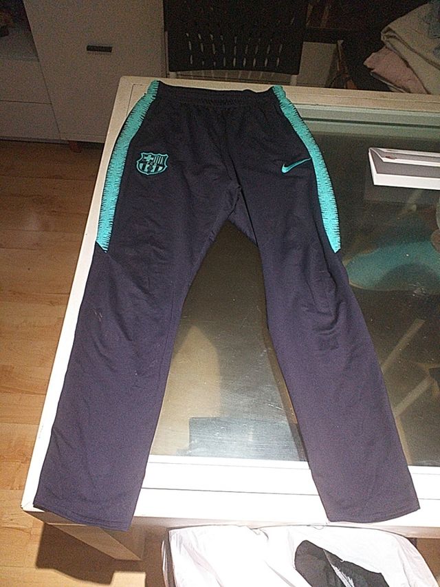 ambiente vaso nicotina Pantalon chándal Barça nike de segunda mano por 10 € en Barcelona en WALLAPOP ambiente vaso nicotina Pantalon chándal Barça nike de segunda mano por 10 € en Barcelona en WALLAPOP