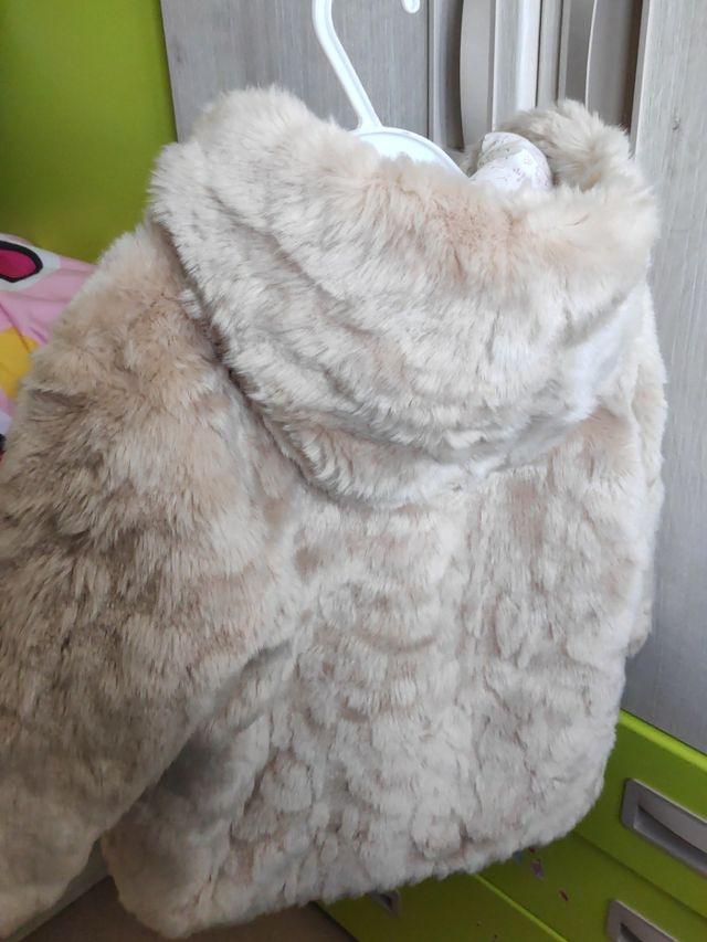Abrigo de pelo niña 98-104cm