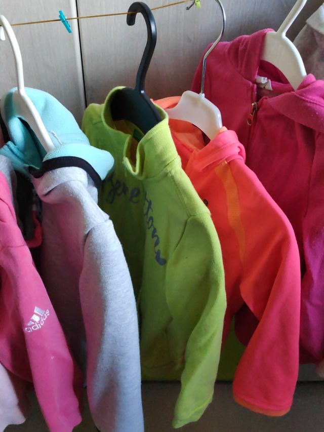 Chaquetas deportivas niña talla 98-104cm