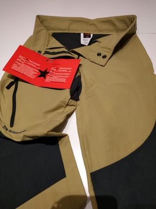Pantalones tecnicos montaña Grifone de segunda mano por 45 EUR en Móra  d\\'Ebre en WALLAPOP