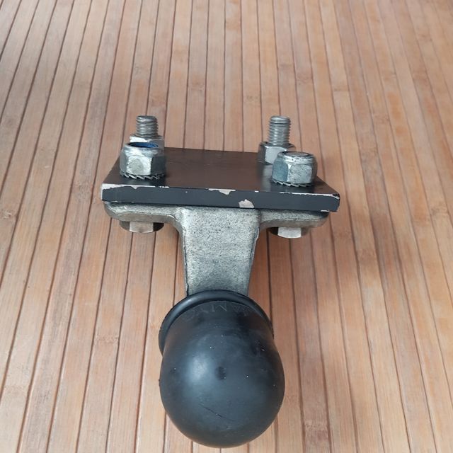 Bola enganche remolque. de segunda mano por 30 € en La Flecha en WALLAPOP