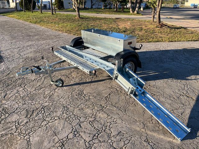 REMOLQUE PORTAMOTOS GALVANIZADO 