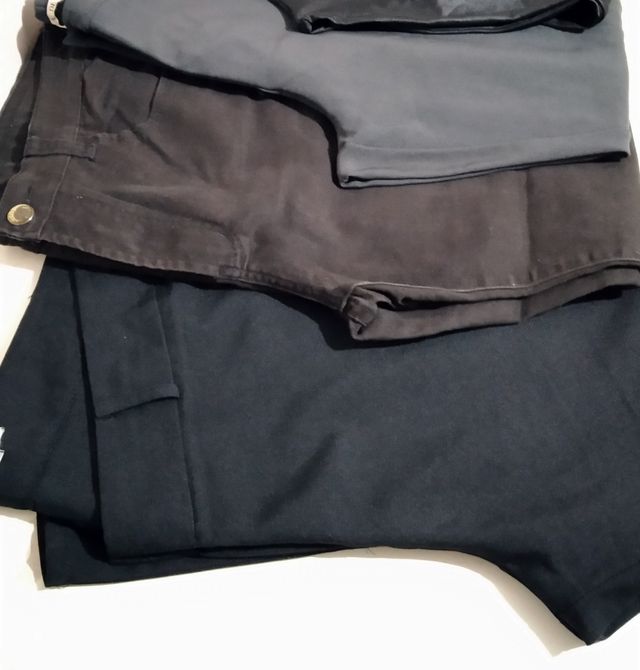 2 pantalones talla grande. 48/52