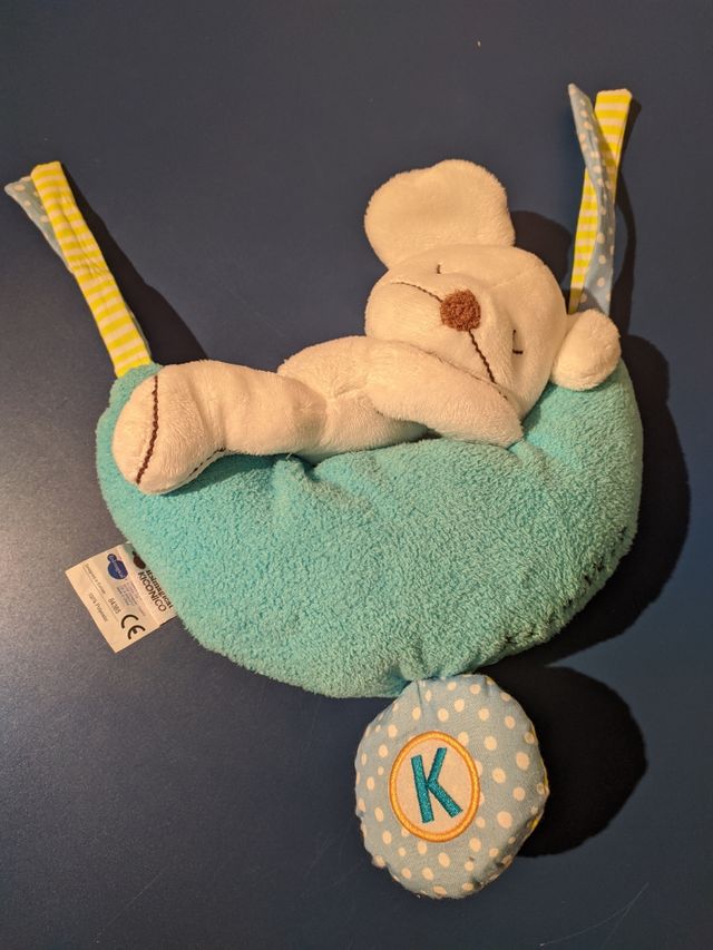 Colgador musical cuna kiconico