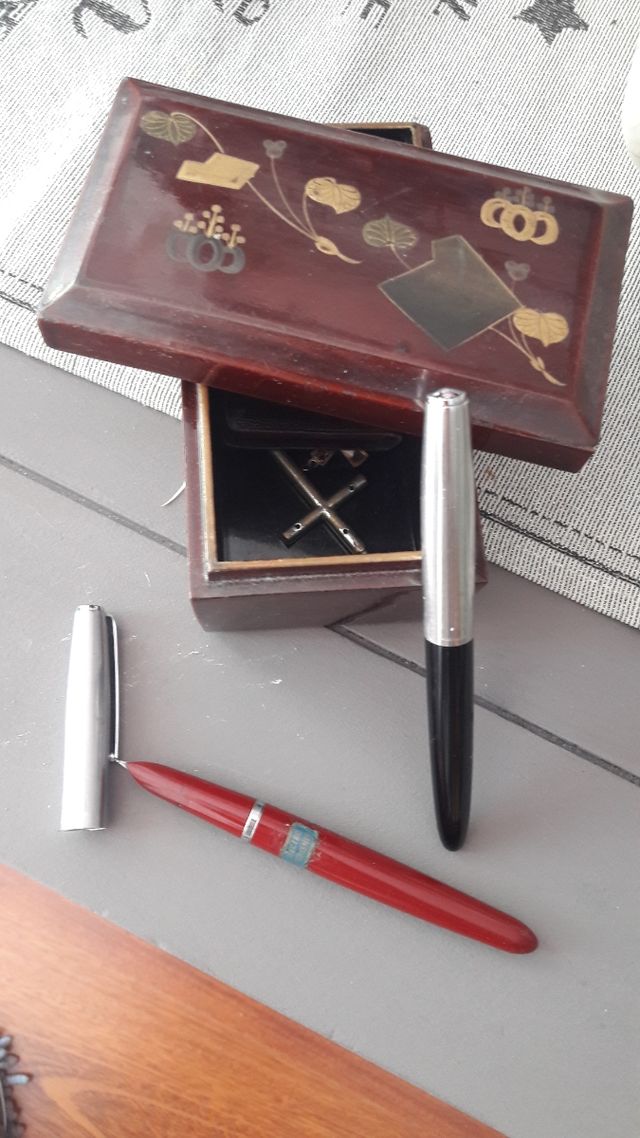 Plumas Parker universal