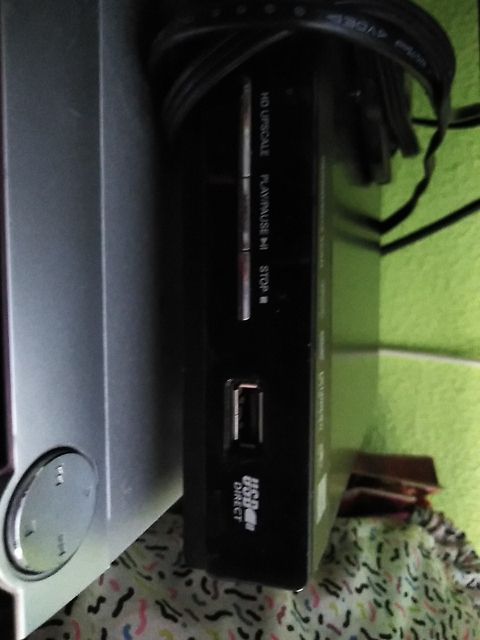 DVD con puerto USB